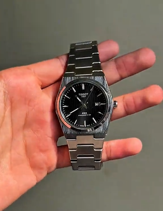 Tissot PRX – أناقة الرجال الراقية